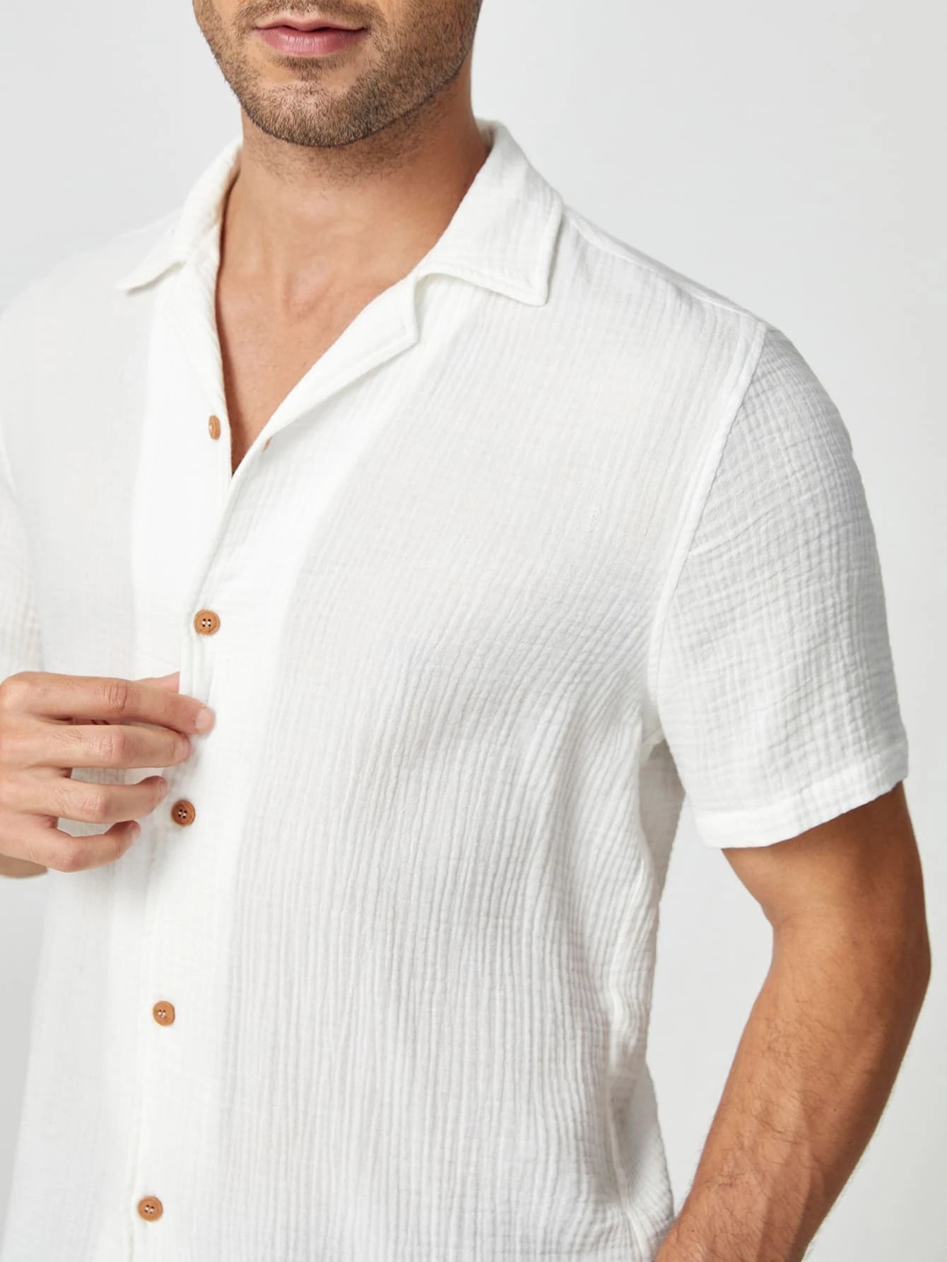 GENTILAND Men Cotton Solid Textured Button Front Shirt